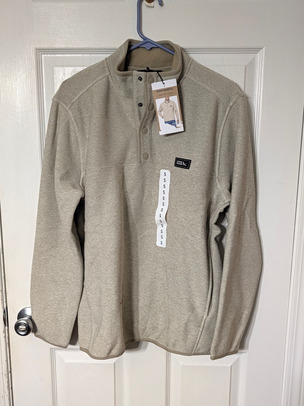 NWT Eddie Bauer Men’s Heather Beige Snap-Neck Sweater Fleece Pullover – Size Sma